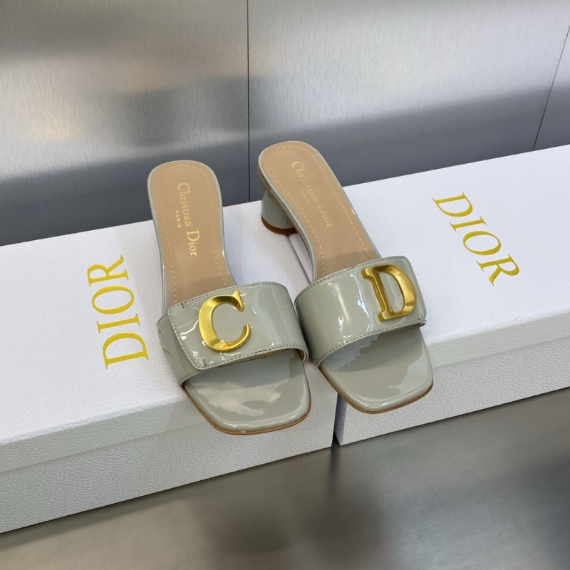 ch**an D*or slippers
